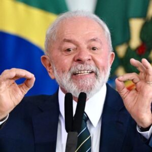 Lula cobra ministros a viajarem pelo Brasil para divulgarem ações do governo e ataca imprensa De acordo com Lula, sem divulgação os programas se mostram “natimortos