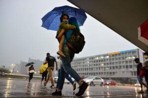 Brasília registra chuva depois de 167 dias de seca recorde